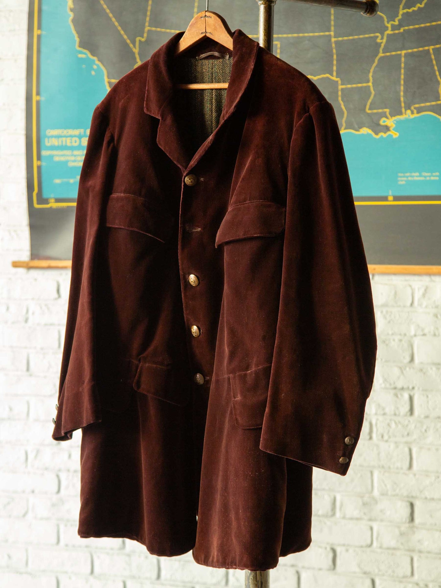 BRITISH HORSE RIDING VELVET HORSE RIDING JACKET 1900'S VINTAGE