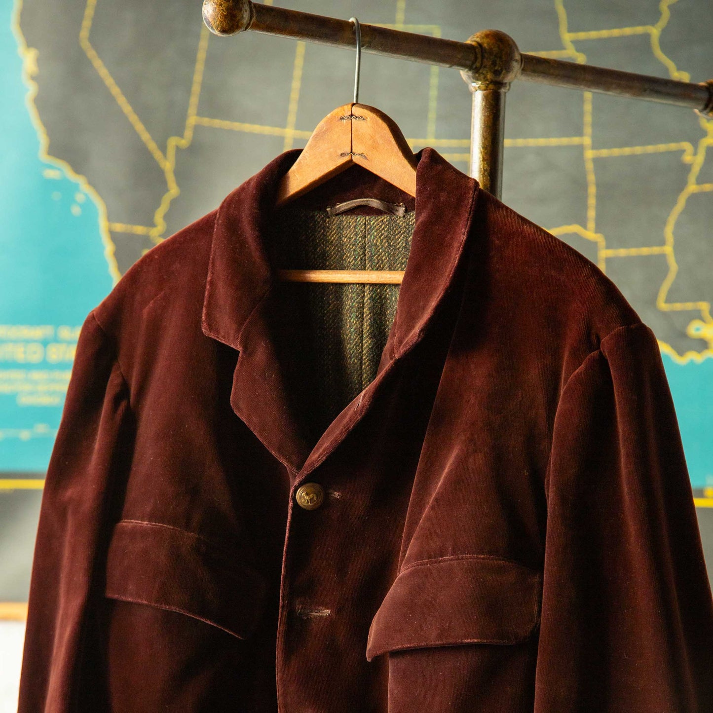 BRITISH HORSE RIDING VELVET HORSE RIDING JACKET 1900'S VINTAGE
