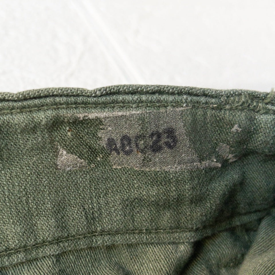 US ARMY COTTON SATEEN BAKER PANTS 1960'S VINTAGE(OG107)