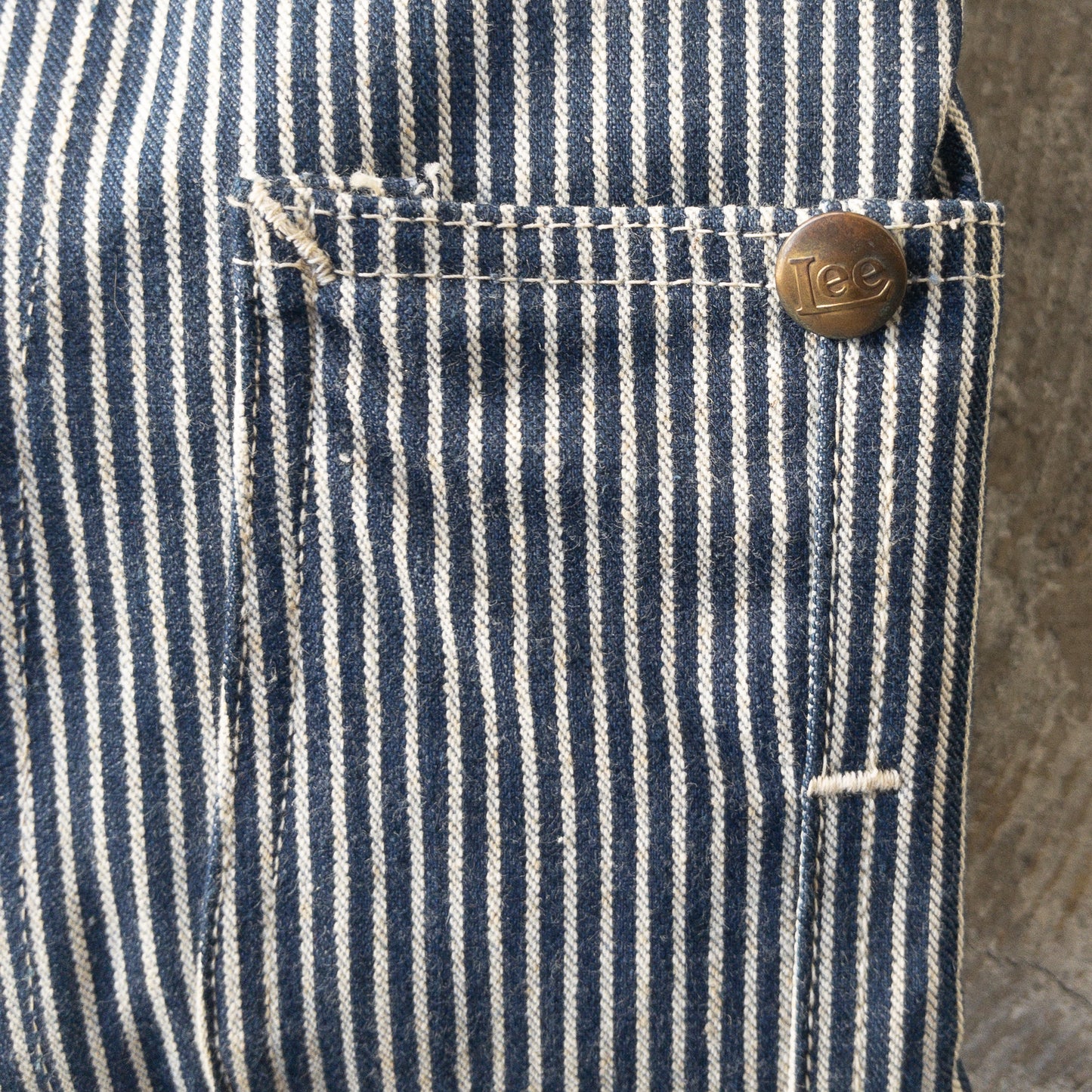 DEAD STOCK 1940's Lee 98-J HICKORY-STRIPED COVERALL with EMBROIDERY