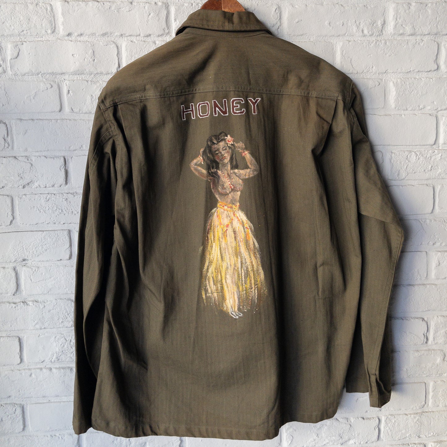 WW2 U.S.NAVY HBT UTILITY JACKET HAND DRAWING HULA GIRL DEADSTOCK