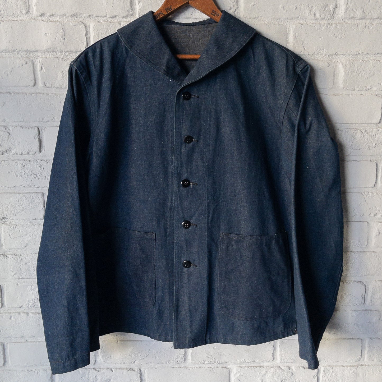 W.W.2 U.S.NAVY DUNGAREE DENIM JACKET HAND DRAWING PIN UP GIRL DEAD STOCK