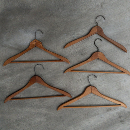 VINTAGE ADVERTISING WOOD HANGER ④