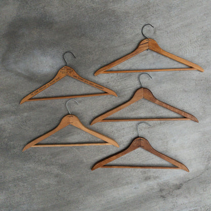VINTAGE ADVERTISING WOOD HANGER ⑥