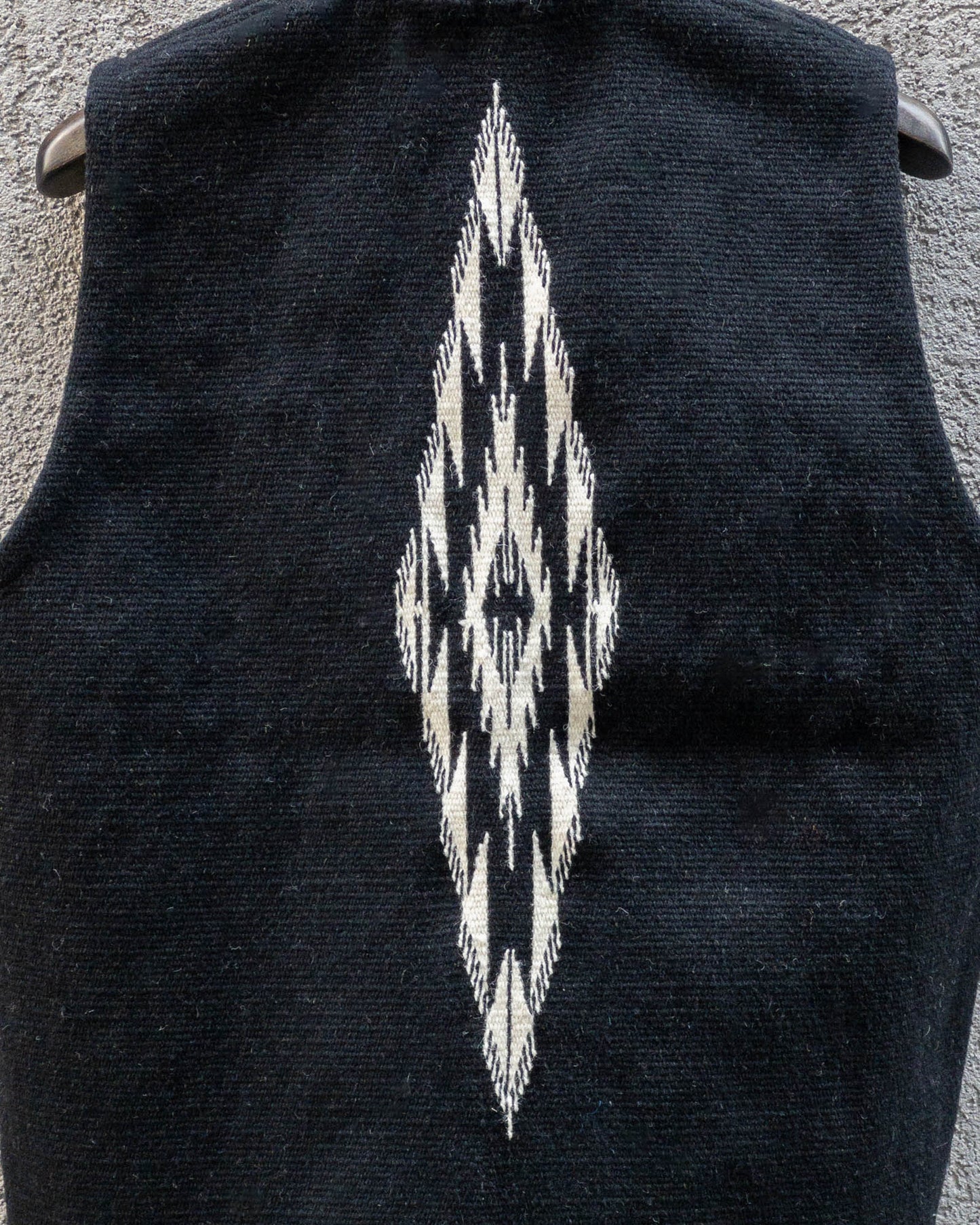 TRUJILLO’S CHIMAYO VEST BLACK *EXCLUSICVE