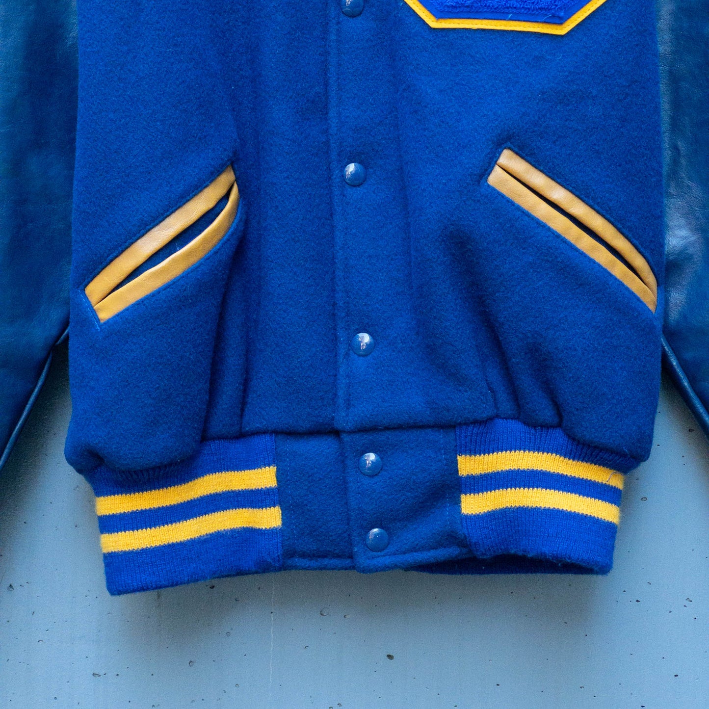 1980'S VARSITY JACKET ALMOST DEAD STOCK