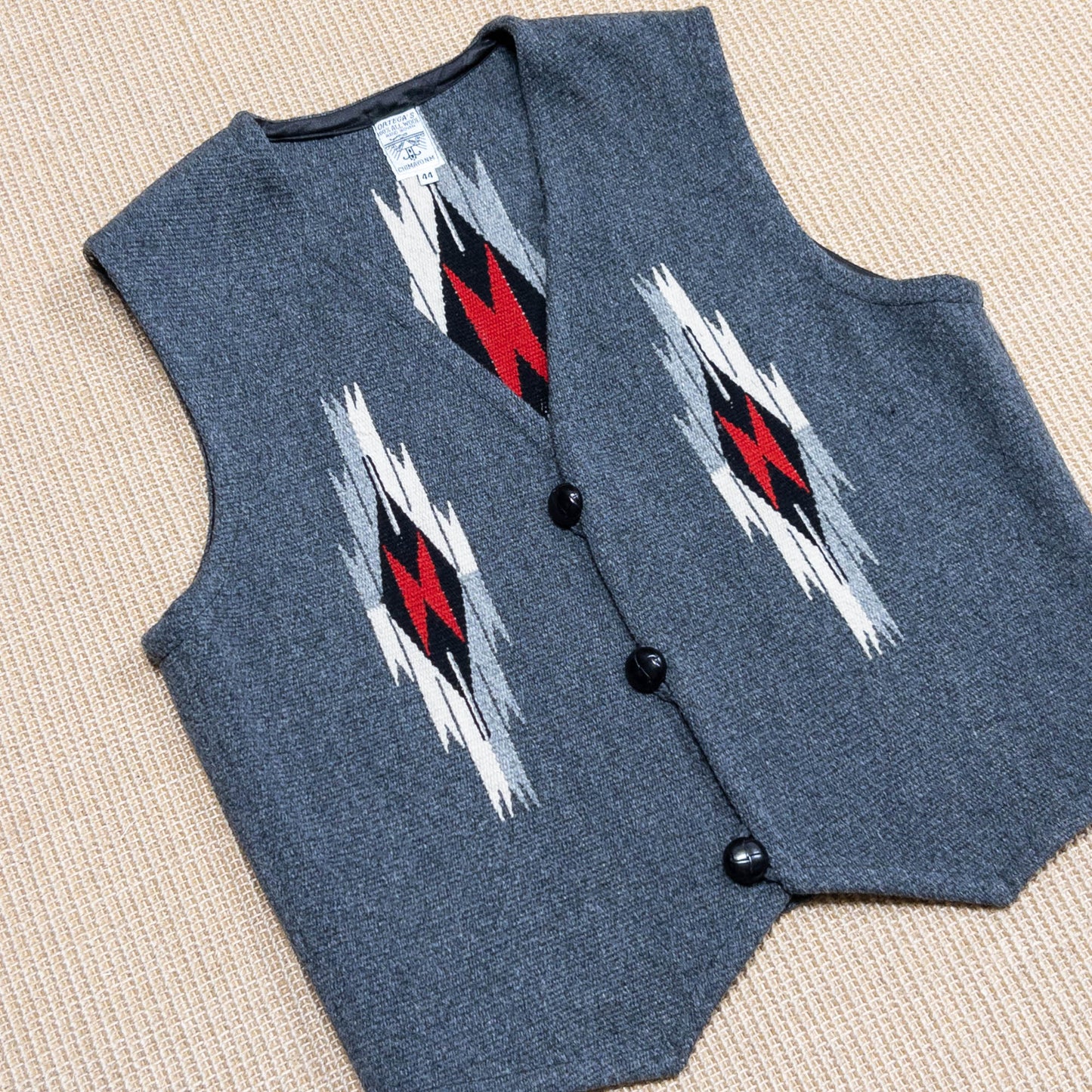 ORTEGA’S CHIMAYO VEST DARK GRAY (44)
