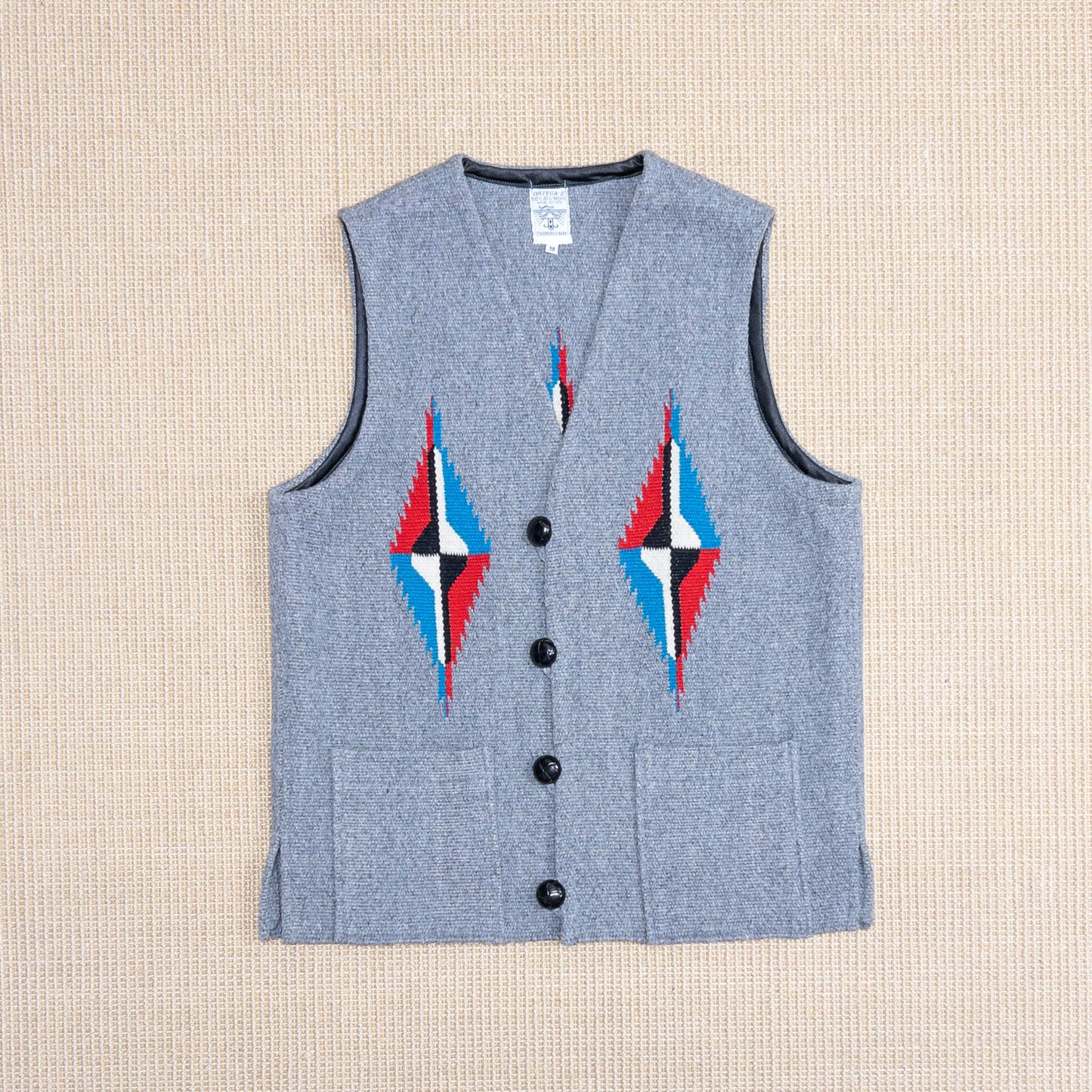 ORTEGA’S CHIMAYO VEST BOX GRAY (38) Var.2