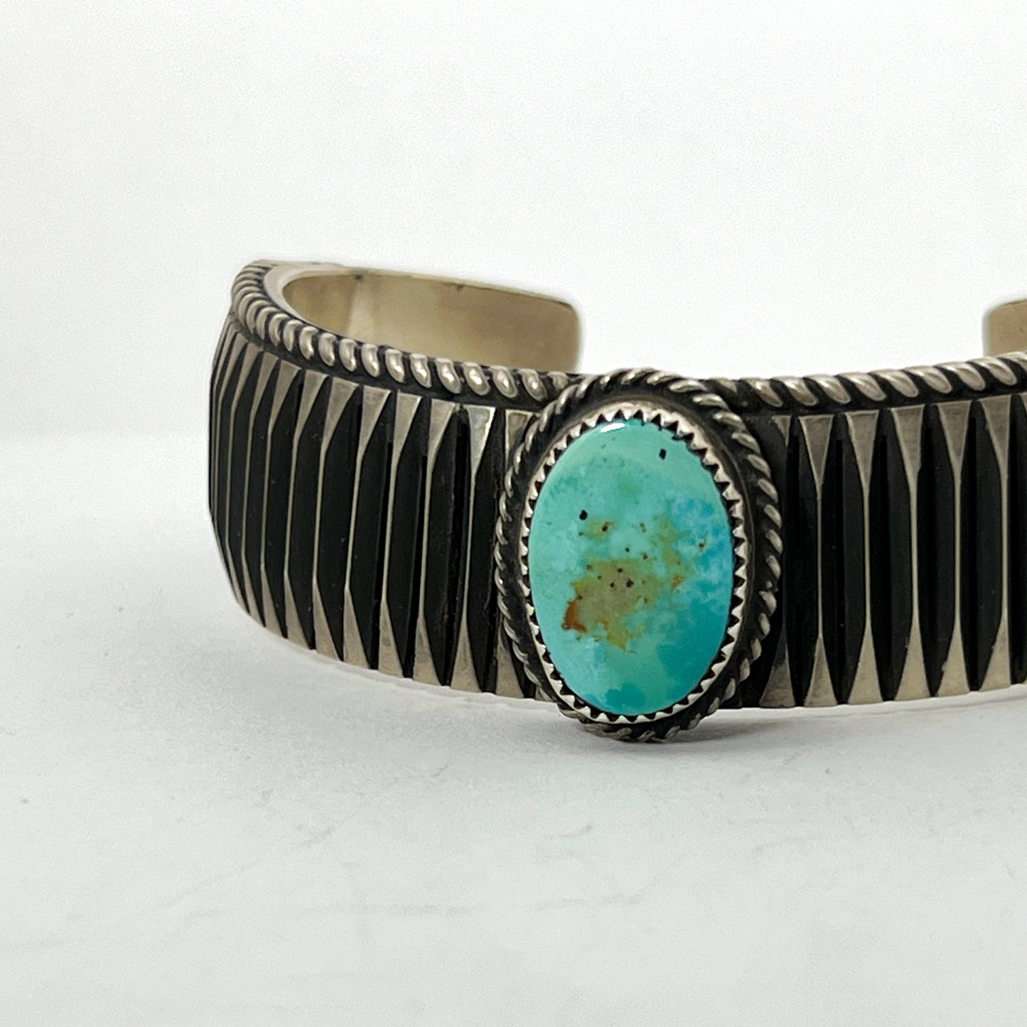 NAVAJO TURQUOISE BRACELET by LEANDER TAHE var.2