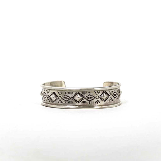 NAVAJO SILVER  BANGLE (var2) by GILBERT WILSON JR